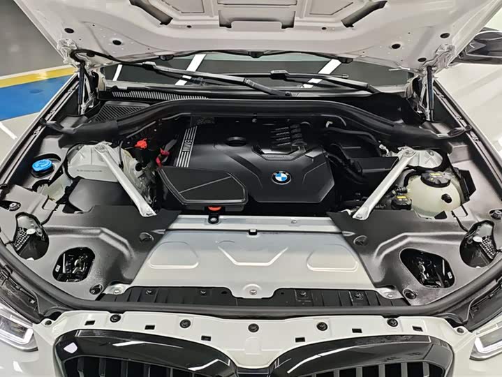 Фото 10 - BMW X3