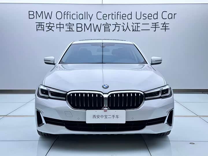 Фото 2 - BMW 5 Series