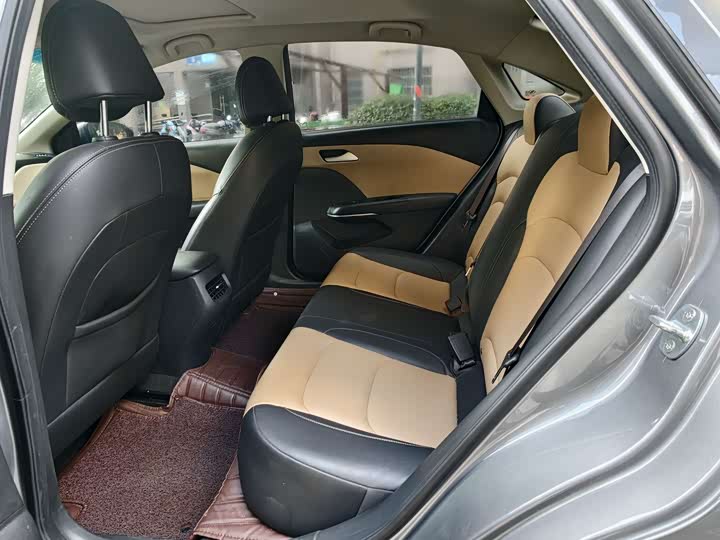 Фото 7 - Chevrolet Monza