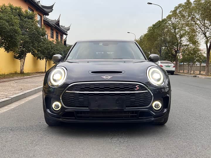 Фото 2 - Mini Clubman