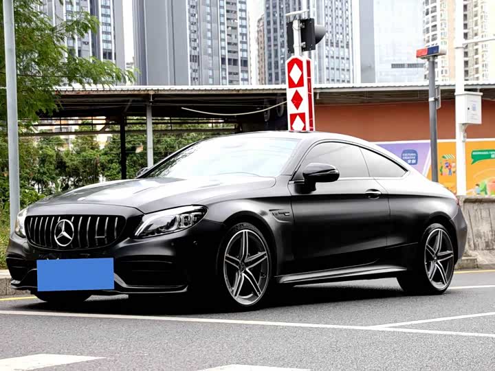 Фото 1 - Mercedes-Benz C-Class AMG