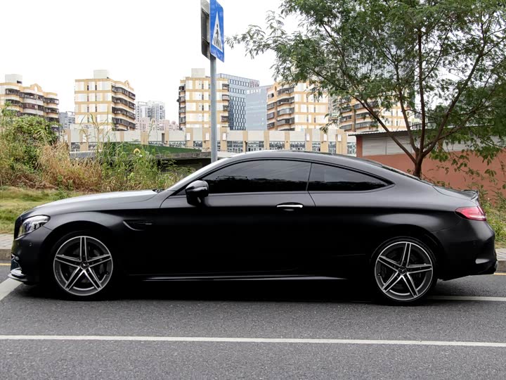 Фото 16 - Mercedes-Benz C-Class AMG