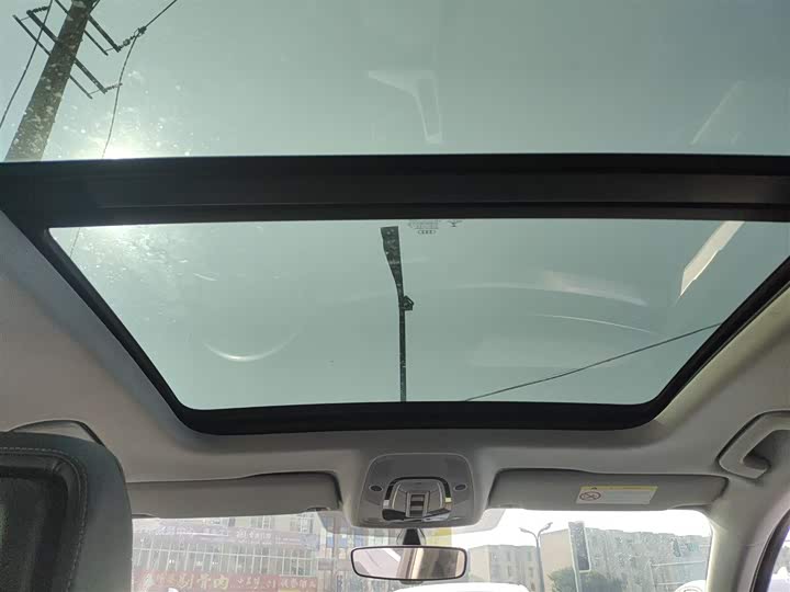 Фото 18 - Audi A4L