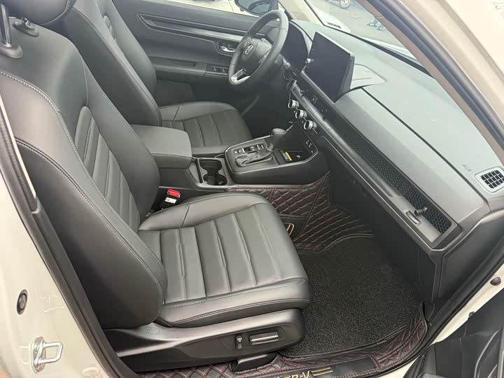 Фото 10 - Honda CR-V