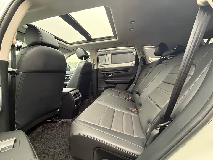 Фото 13 - Honda CR-V