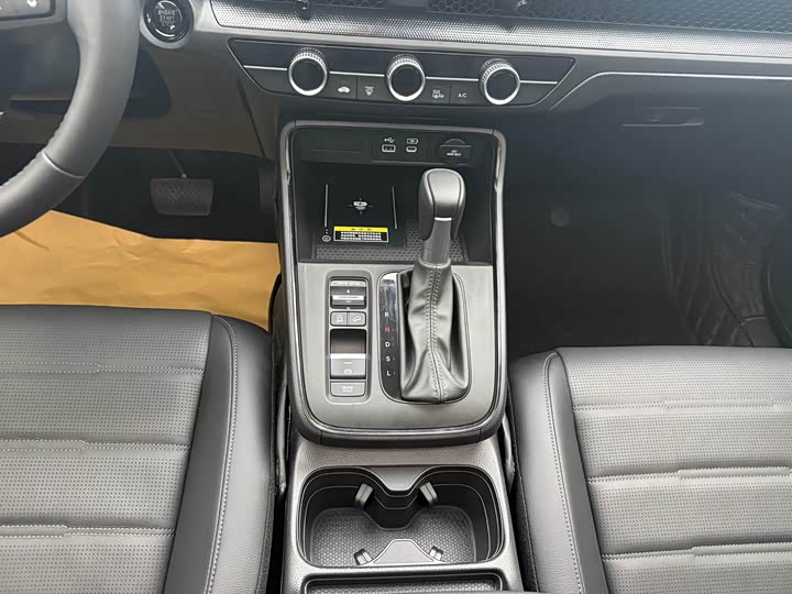 Фото 19 - Honda CR-V