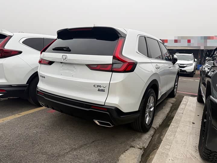 Фото 4 - Honda CR-V