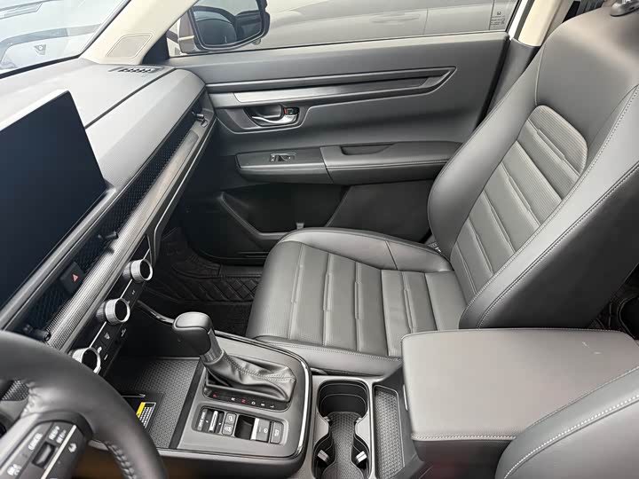 Фото 8 - Honda CR-V