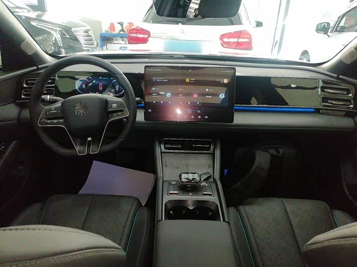 Фото 10 - BYD Qin L