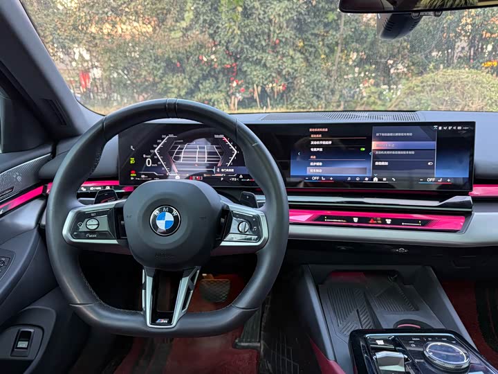 Фото 5 - BMW 5 Series