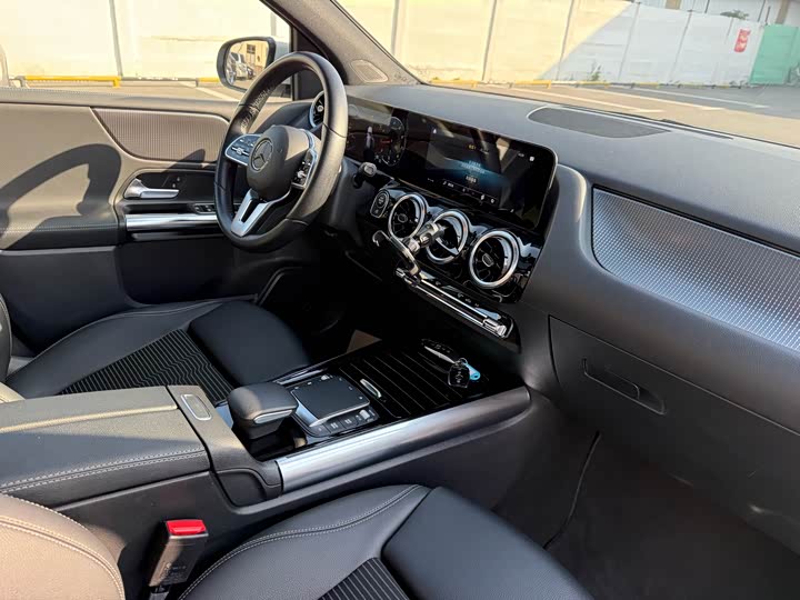 Фото 23 - Mercedes-Benz B-Class