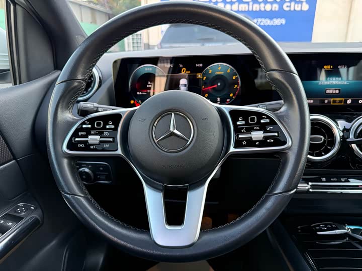 Фото 9 - Mercedes-Benz B-Class