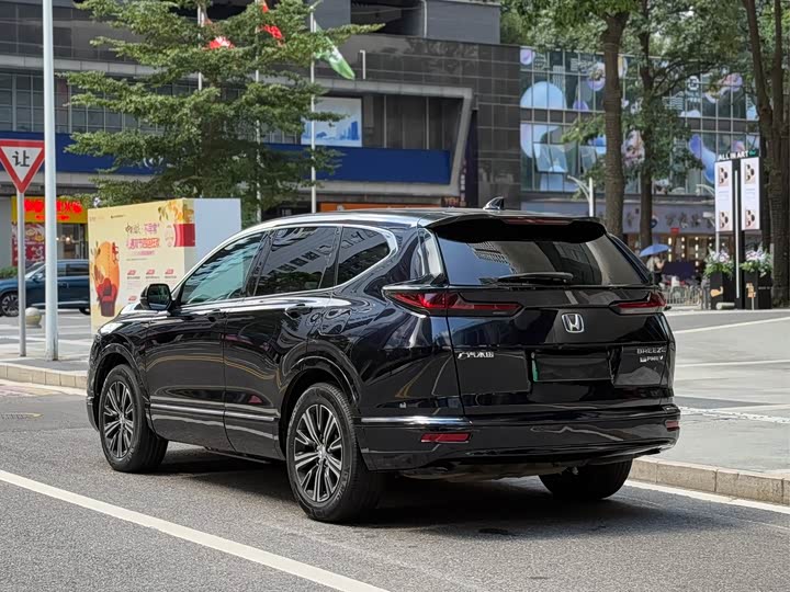 Фото 11 - Honda Breeze Hybrid