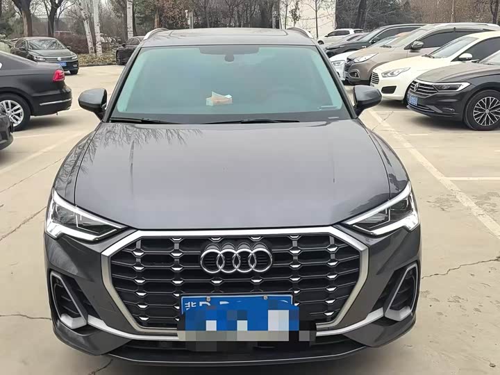 Фото 15 - Audi Q3