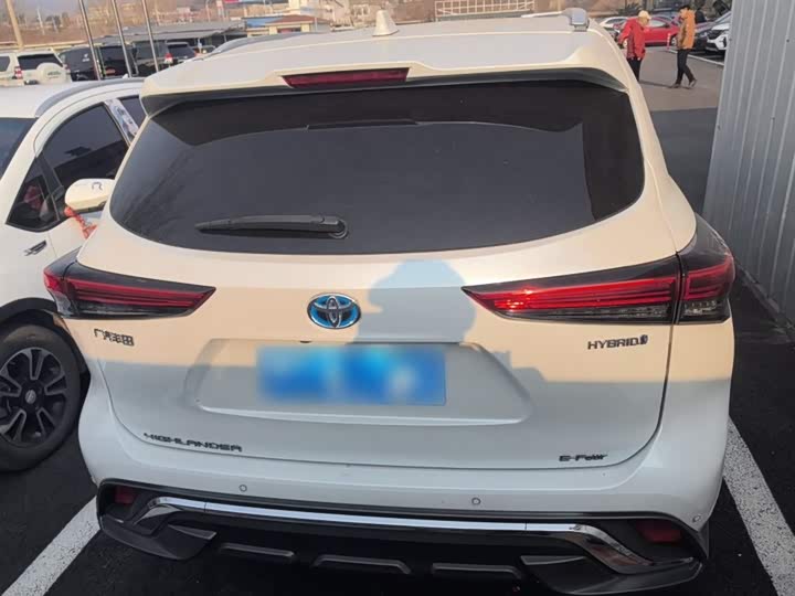 Фото 6 - Toyota Highlander