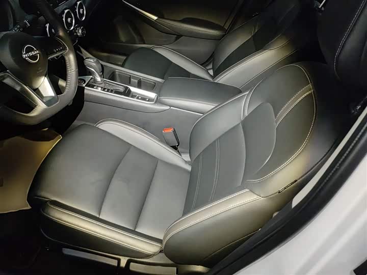 Фото 15 - Nissan Sylphy