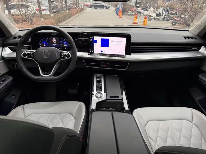 Фото 6 - Volkswagen Tavendor