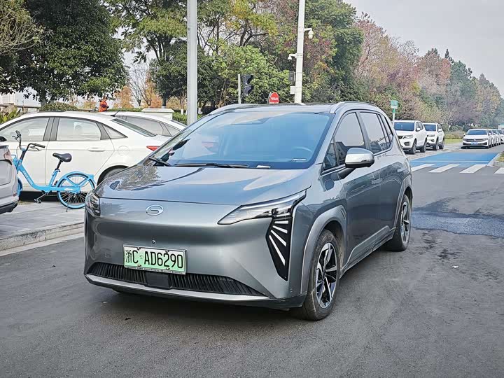 Фото 1 - GAC Aion Y