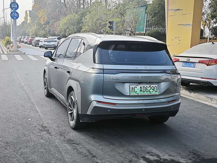 Фото 4 - GAC Aion Y