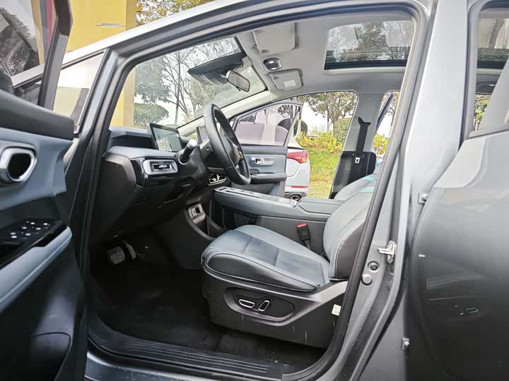 Фото 8 - GAC Aion Y