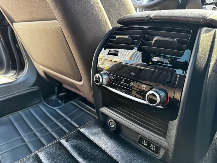 Фото 6 - BMW 5 Series