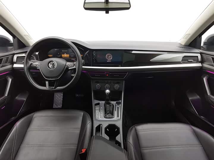 Фото 5 - Volkswagen Lavida