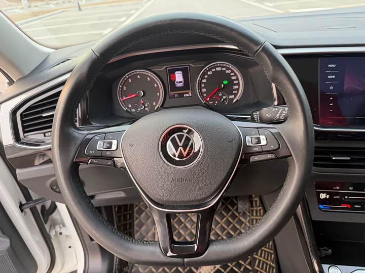 Фото 13 - Volkswagen Tayron