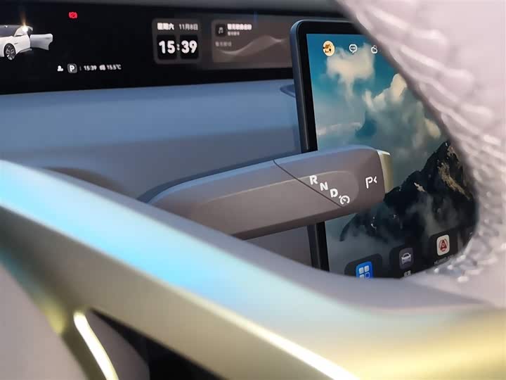 Фото 14 - Avatr 06