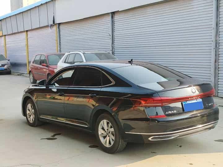 Фото 7 - Volkswagen Passat