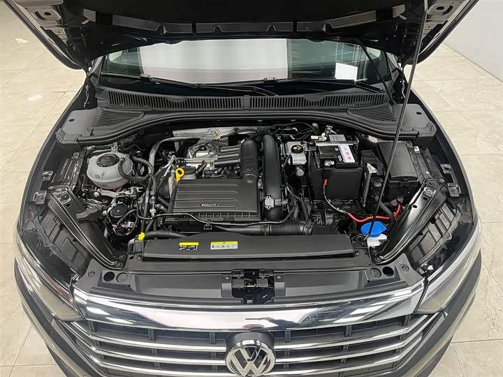 Фото 20 - Volkswagen Sagitar L