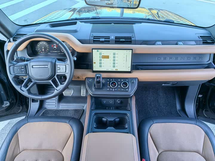 Фото 7 - Land Rover Defender