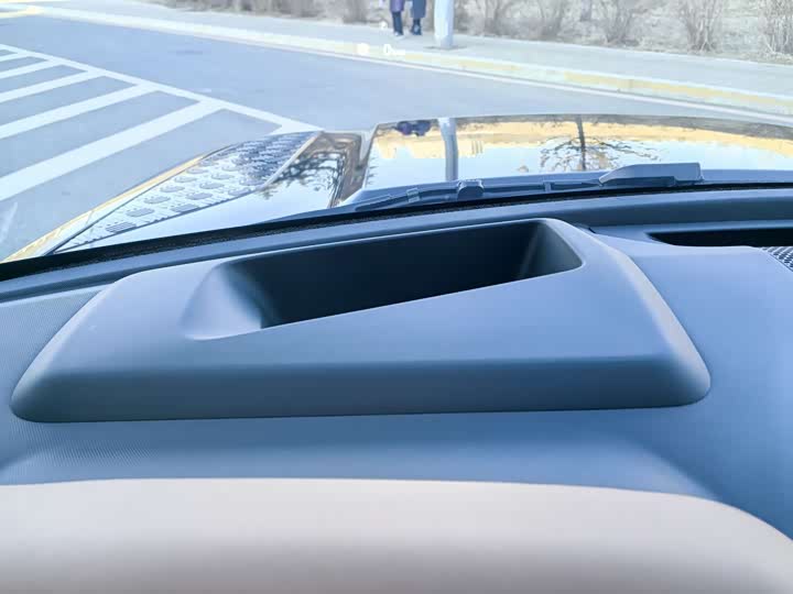 Фото 8 - Land Rover Defender