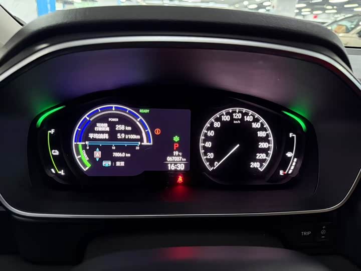 Фото 10 - Honda Odyssey