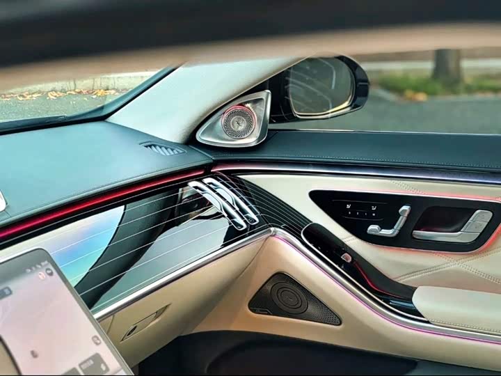 Фото 12 - Mercedes-Benz Maybach S-Class