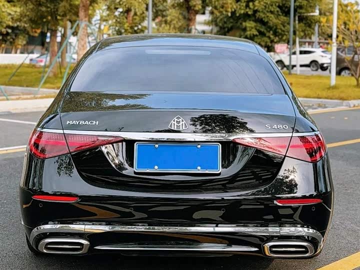 Фото 4 - Mercedes-Benz Maybach S-Class