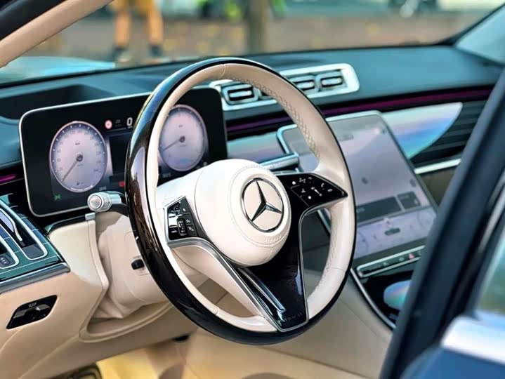 Фото 5 - Mercedes-Benz Maybach S-Class