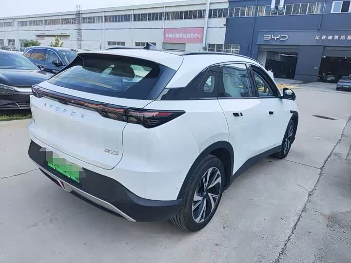 Фото 3 - BAIC Arcfox Alpha T5
