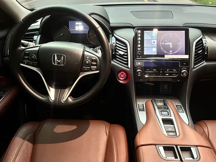 Фото 14 - Honda Avancier