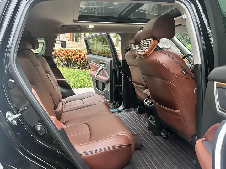 Фото 18 - Honda Avancier