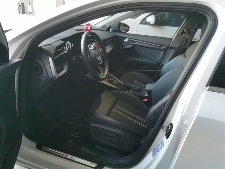 Фото 15 - Audi A3