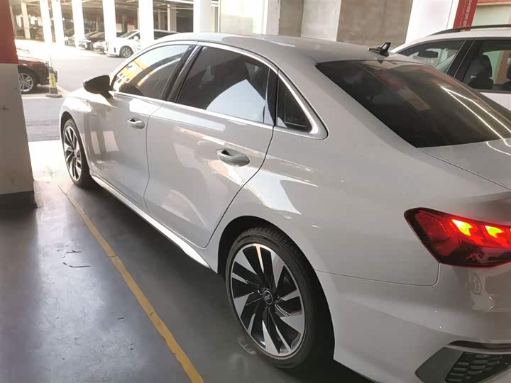 Фото 5 - Audi A3