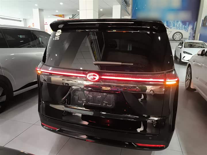 Фото 6 - GAC Trumpchi E8