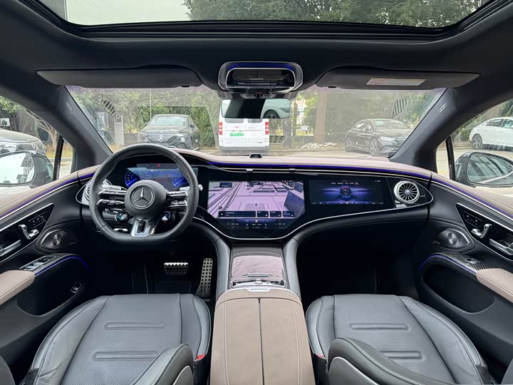 Фото 11 - Mercedes-Benz EQS AMG