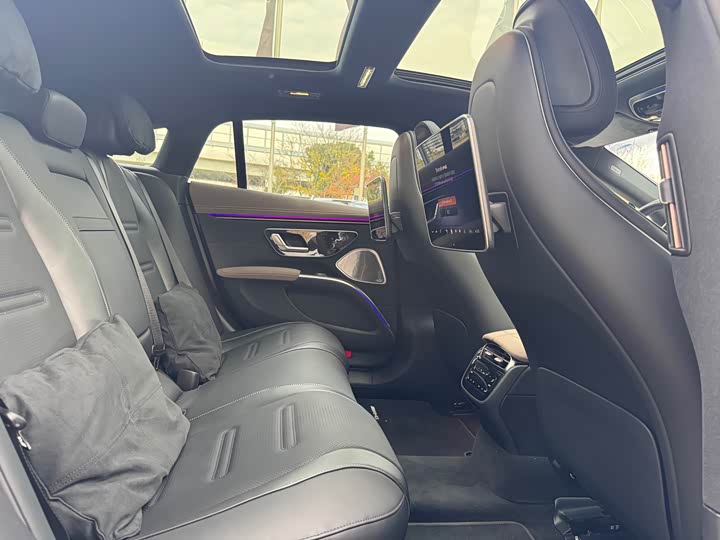 Фото 14 - Mercedes-Benz EQS AMG