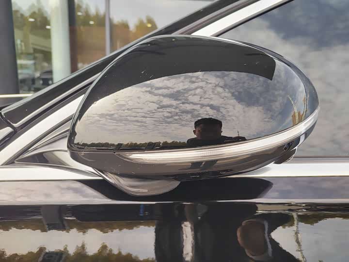 Фото 15 - Mercedes-Benz S-Class