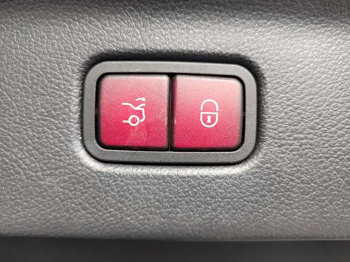 Фото 19 - Mercedes-Benz S-Class