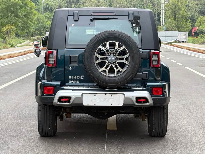 Фото 8 - BAIC Beijing BJ40
