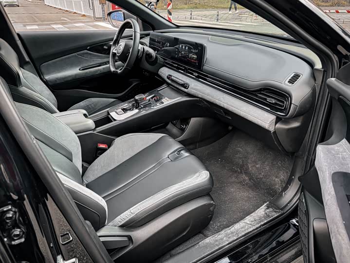 Фото 11 - GAC Trumpchi Empow R