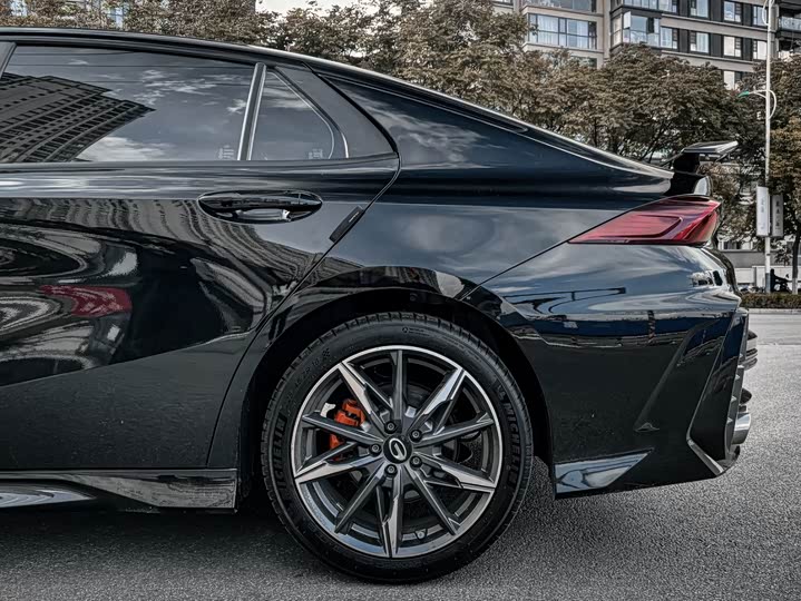 Фото 5 - GAC Trumpchi Empow R