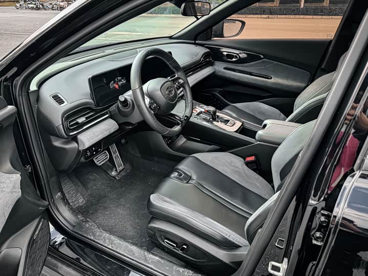 Фото 8 - GAC Trumpchi Empow R